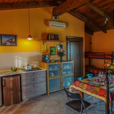 Strada Casai 19 Lägenhet Riva Ligure Exteriör bild