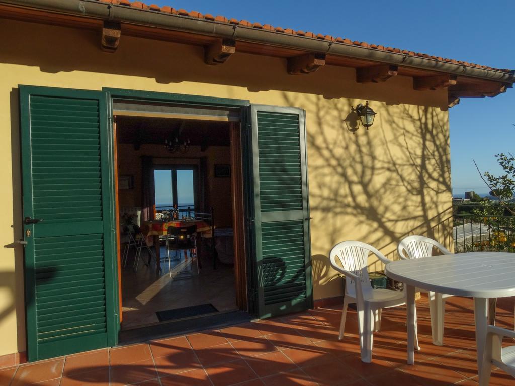 Strada Casai 19 Lägenhet Riva Ligure Exteriör bild