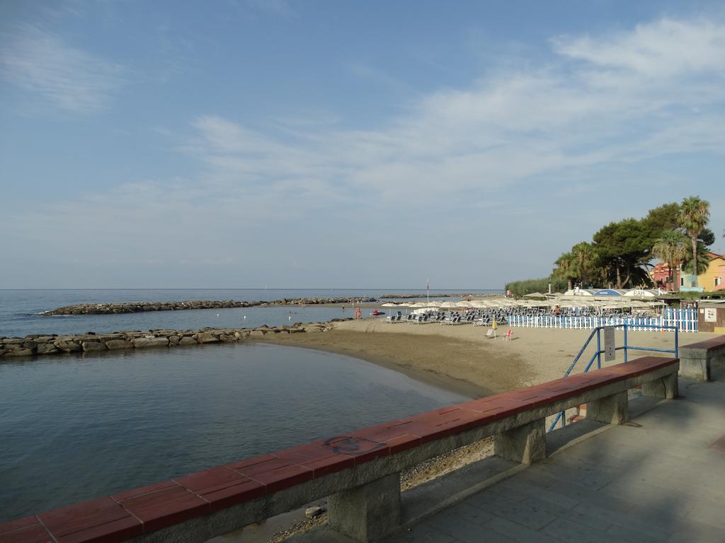 Strada Casai 19 Lägenhet Riva Ligure Exteriör bild